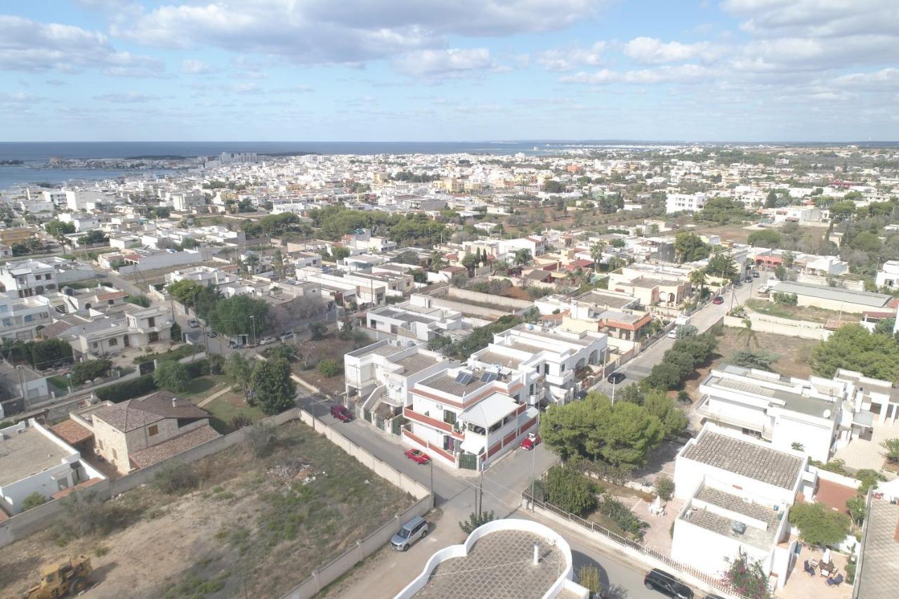 Meraviglie Del Salento Porto Cesareo Bagian luar foto