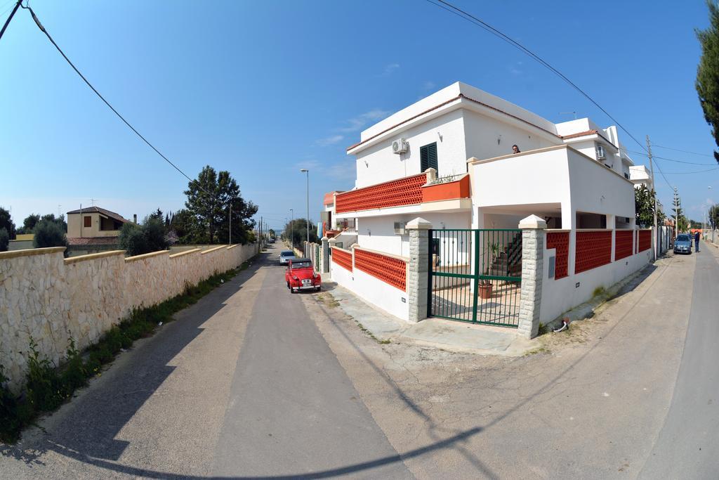 Meraviglie Del Salento Porto Cesareo Bagian luar foto
