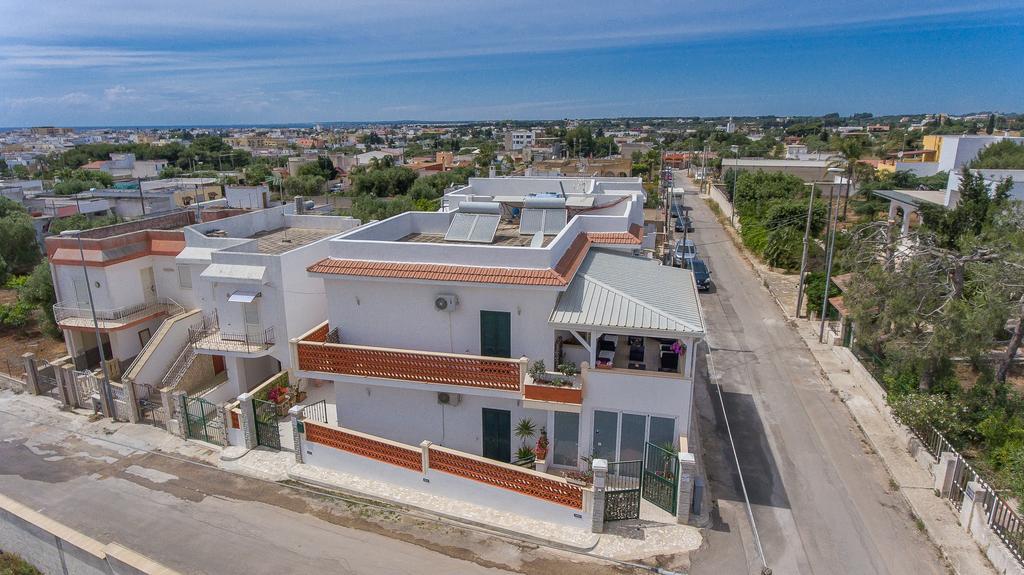 Meraviglie Del Salento Porto Cesareo Bagian luar foto
