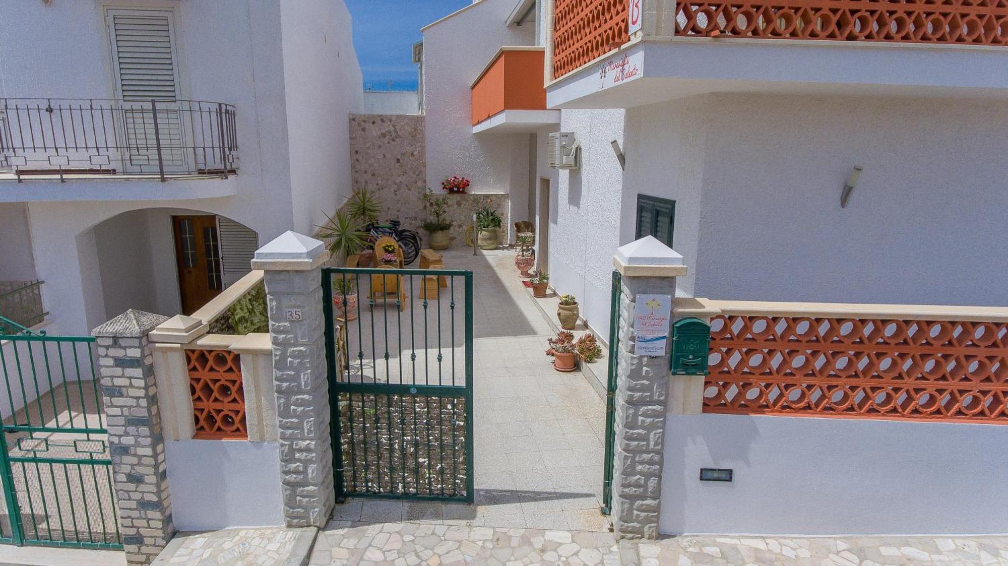 Meraviglie Del Salento Porto Cesareo Bagian luar foto